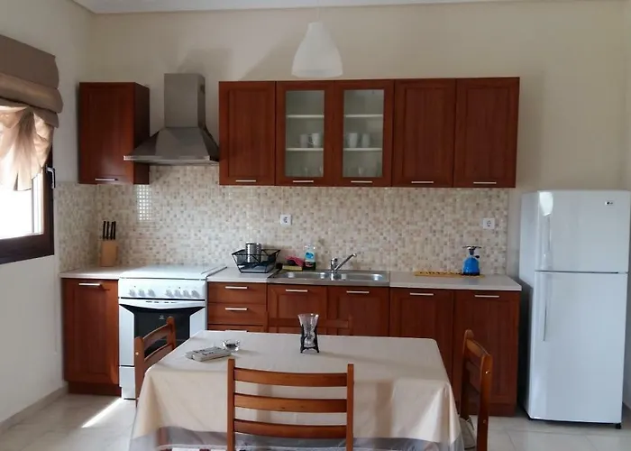 Case de vacanță Gougousis